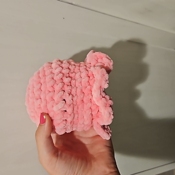 Pink - Picture 3 of 5